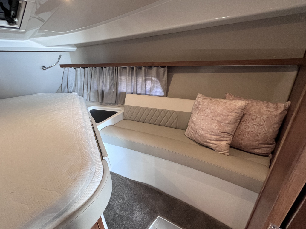 Grandezza 34 OC – 2024 | Volvo Penta D6-380 DPI | Full Options | < 200 vaaruren — foto 23 van 35