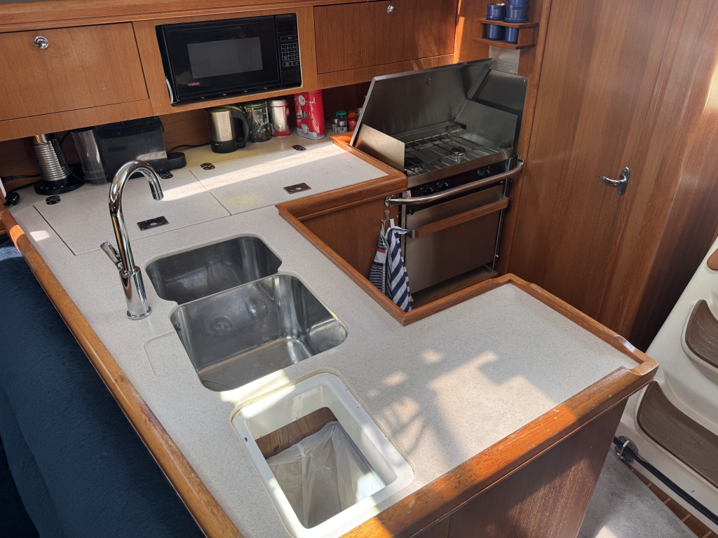 Hunter 356 — foto 42 van 72