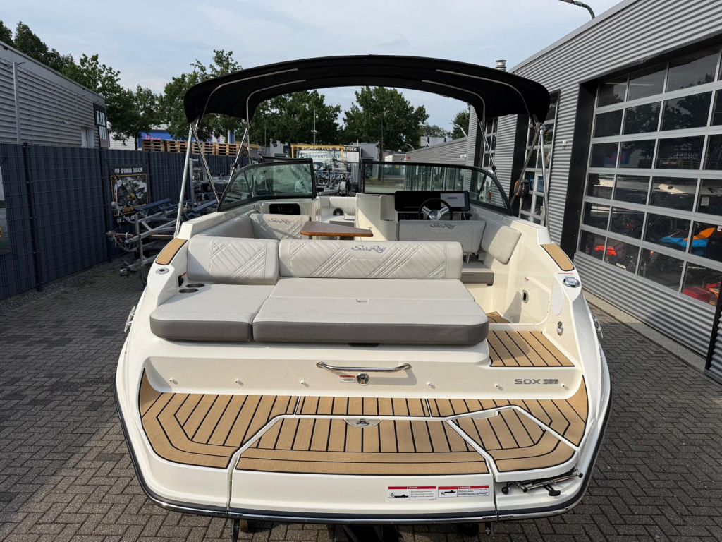 Sea Ray SDX 230 — foto 4 van 46