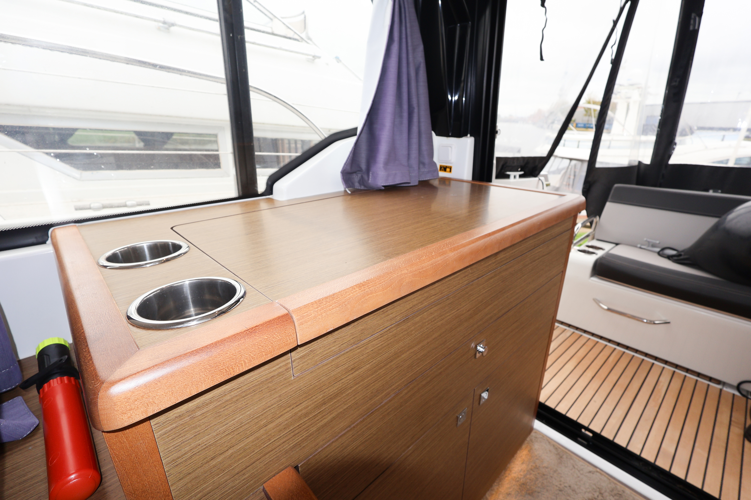 Jeanneau Merry Fisher 895 Offshore — foto 20 van 37