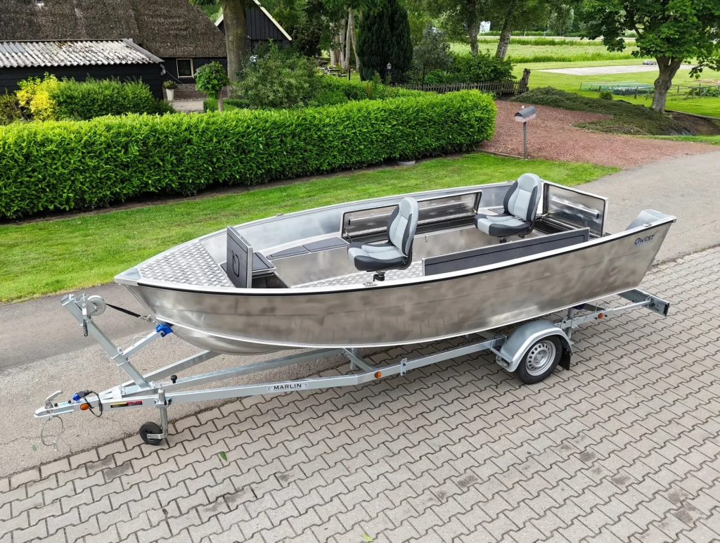 Qwest visboten | Showroom in Elburg | Op voorraad! — foto 2 van 9