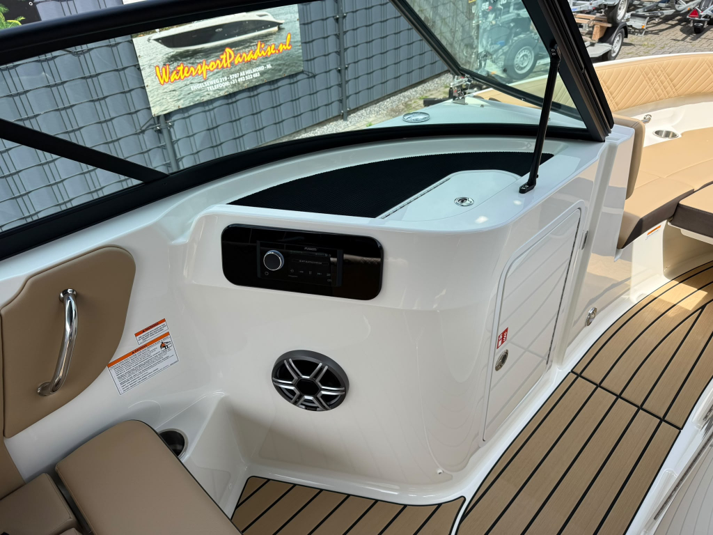 Sea Ray SDX 230 — foto 26 van 50