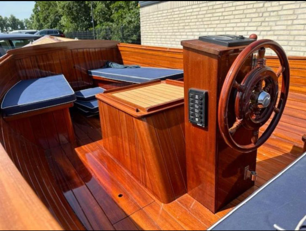 Akerboom Spiegelsloep 5.70 – Tijdloze klassieker met Vetus diesel  Inboard — foto 4 van 30
