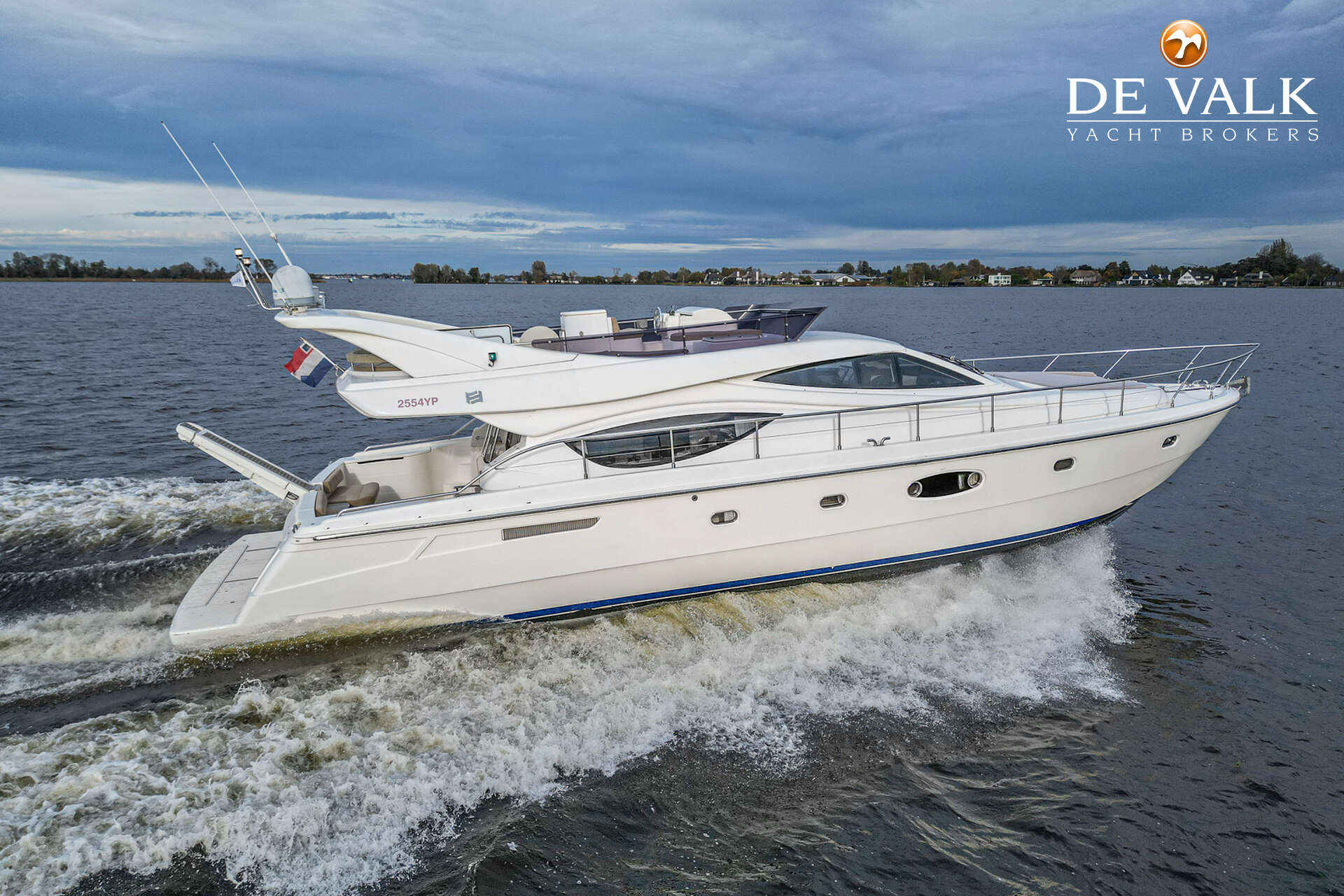 Ferretti 550 — foto 3 van 43