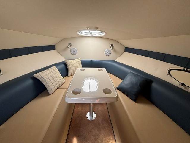 Glastron GS 269 Sportboot — foto 7 van 9