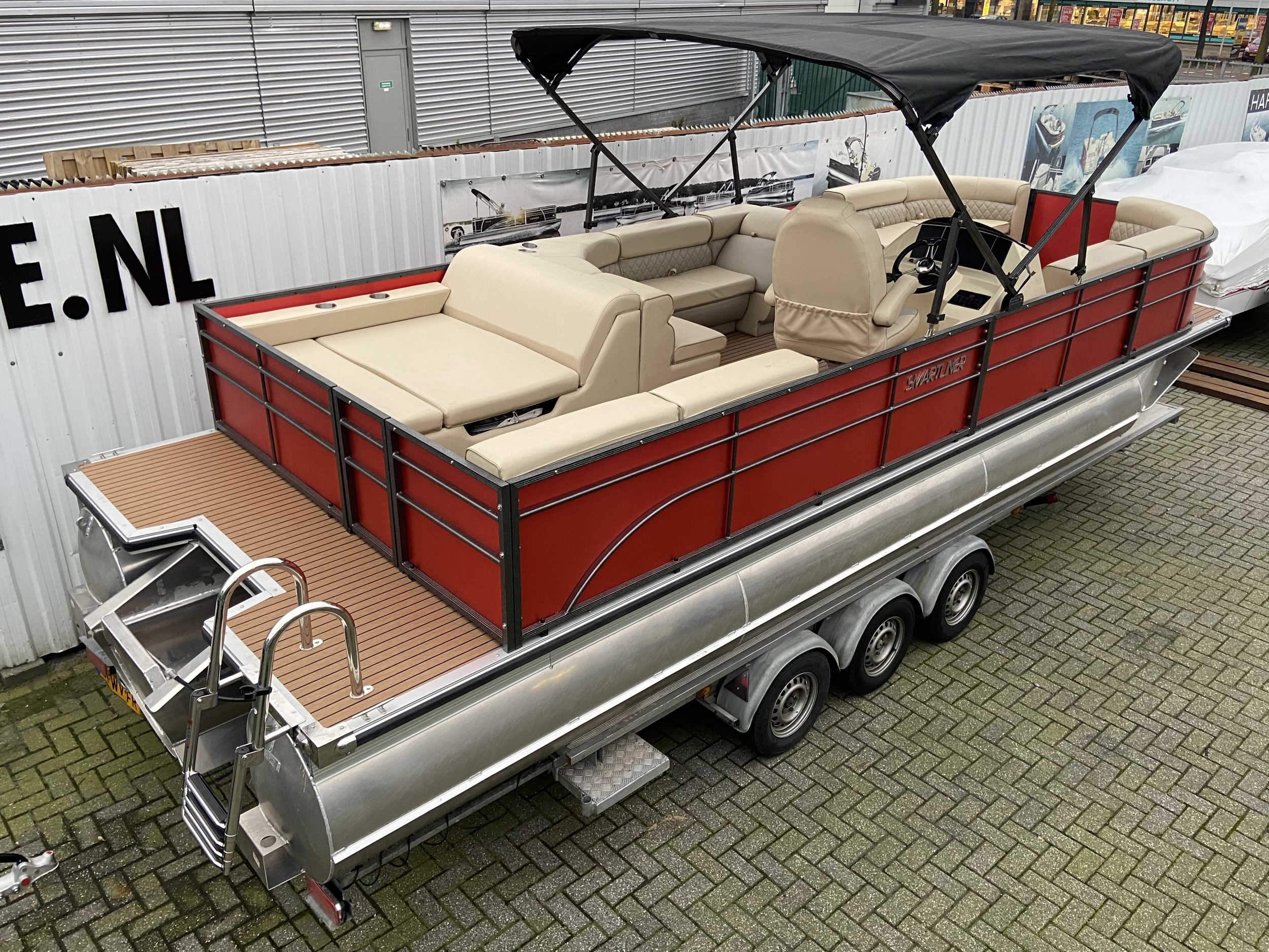Pontoonboot 25FT 3-Tubes Red — foto 3 van 19