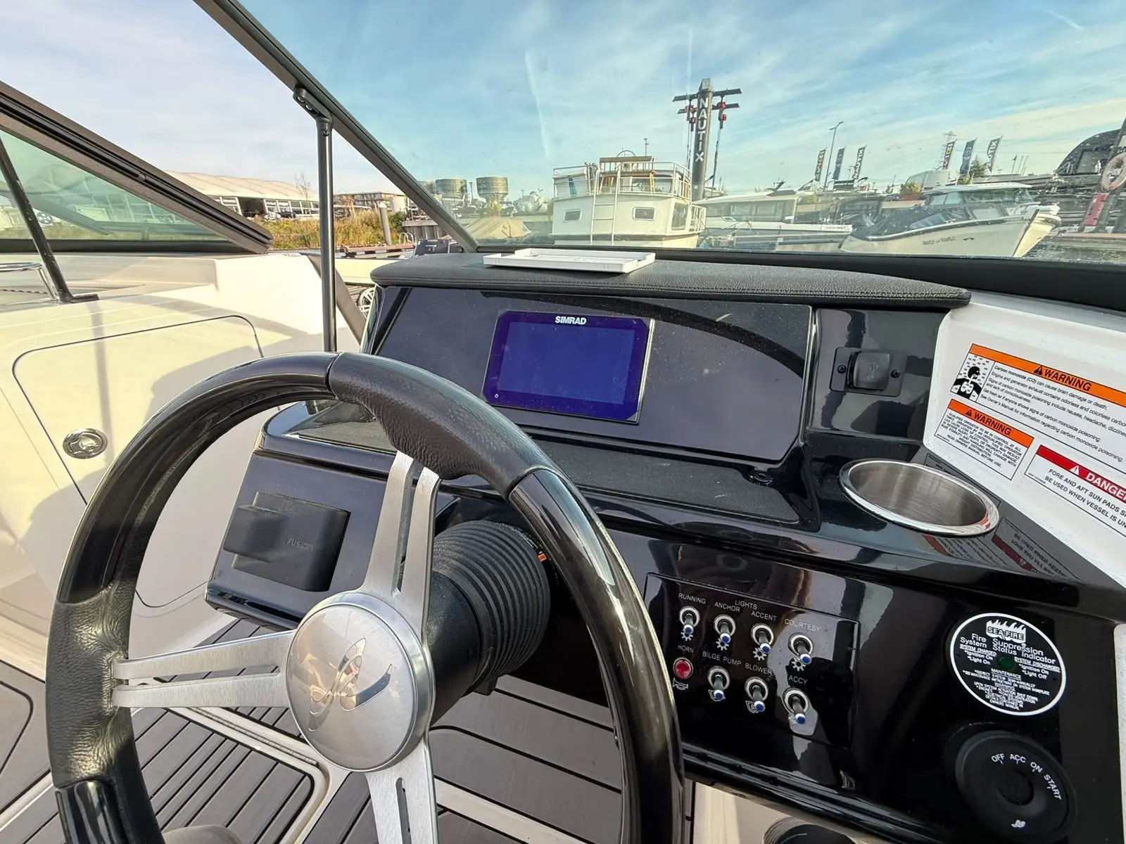 Sea Ray SPX 210 (New Model / 2026) — foto 27 van 31
