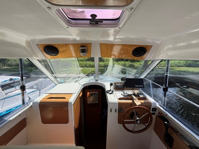 Beneteau antaris 760 — foto 6 van 9