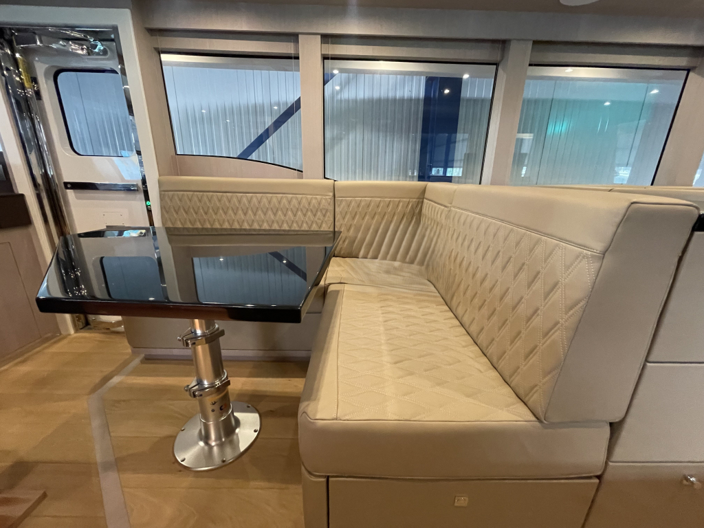 Storm X55 — foto 7 van 82