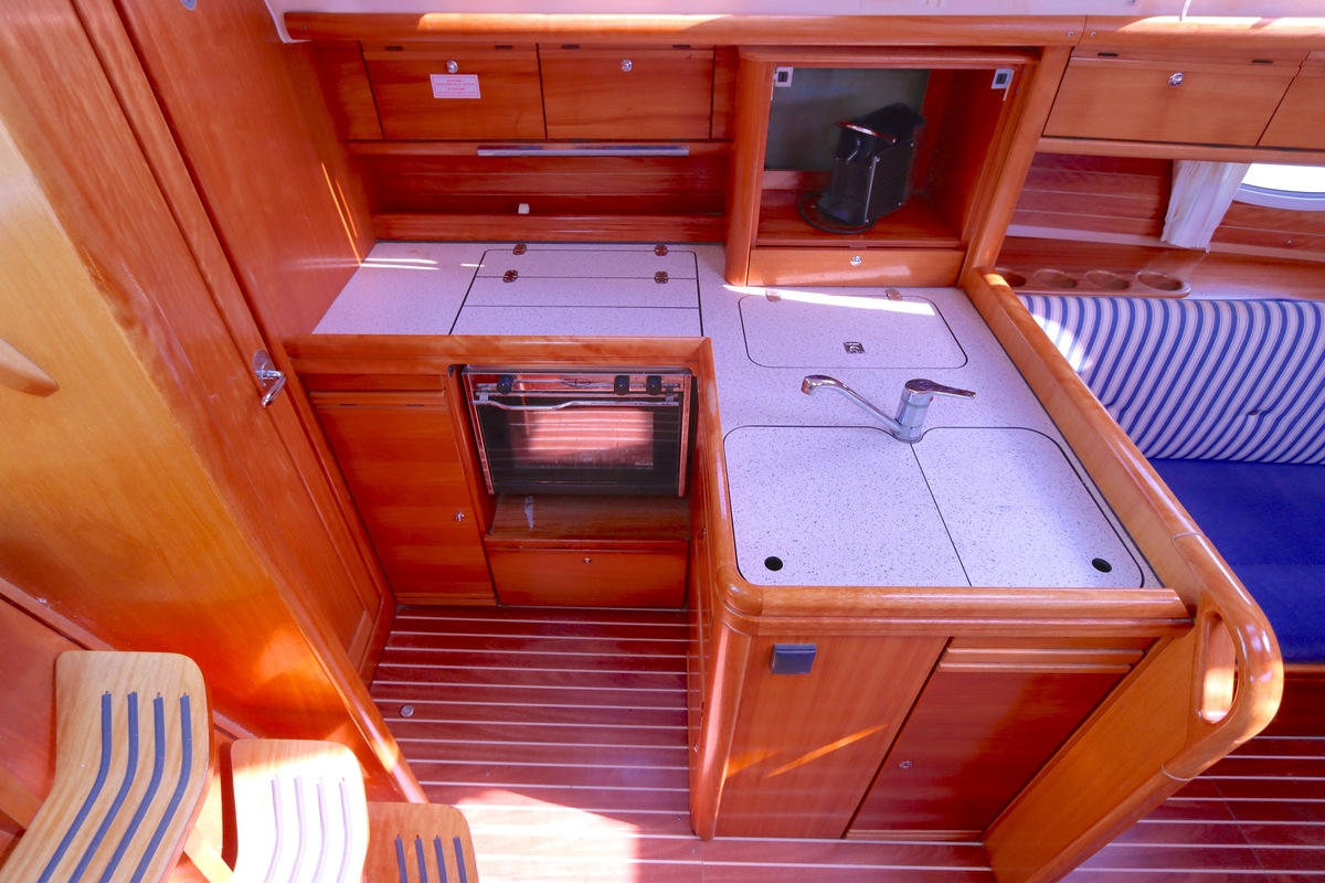 Bavaria 34 Cruiser — foto 10 van 63