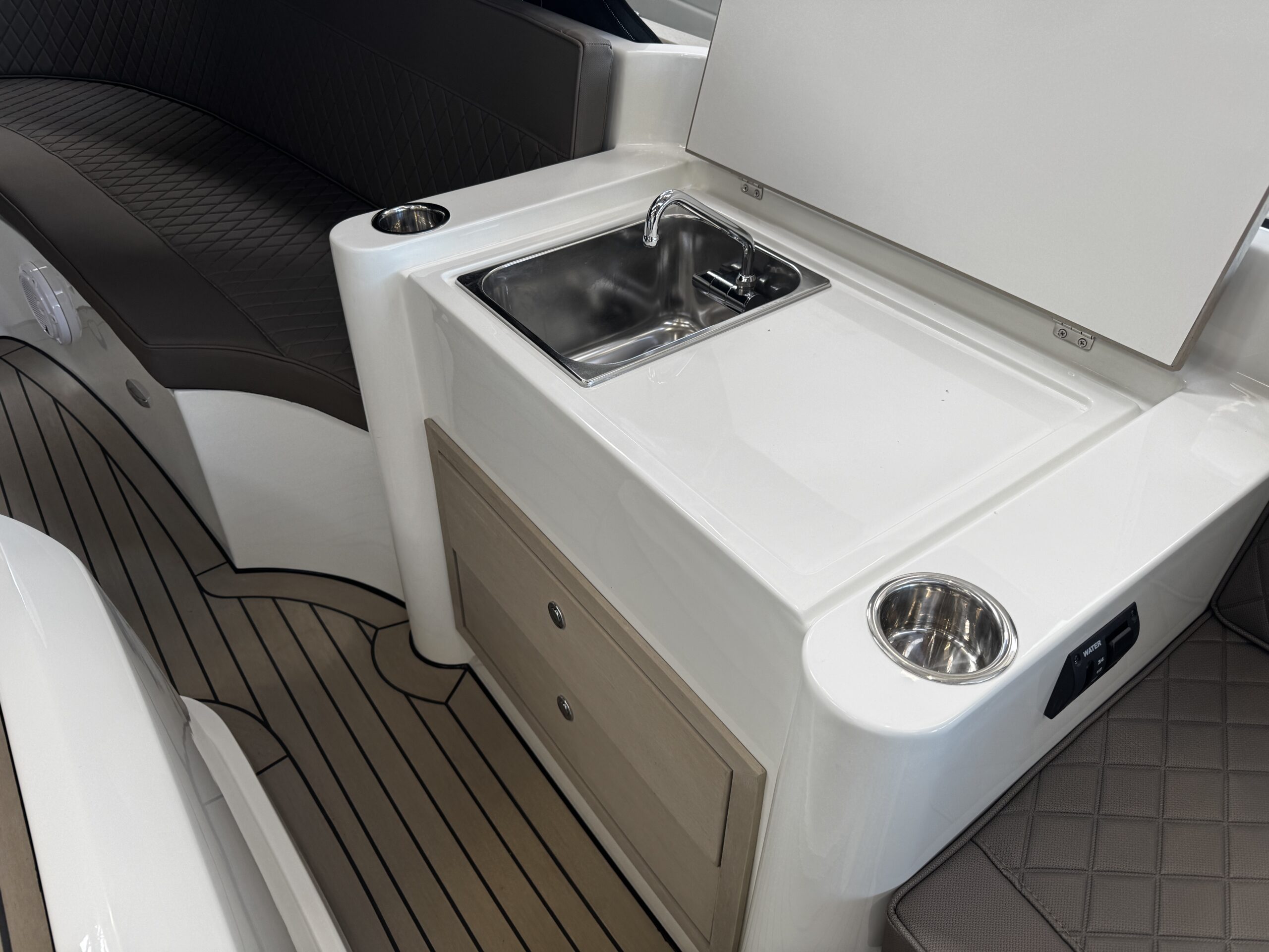 Antaris Sixty7 (op voorraad) — foto 10 van 14