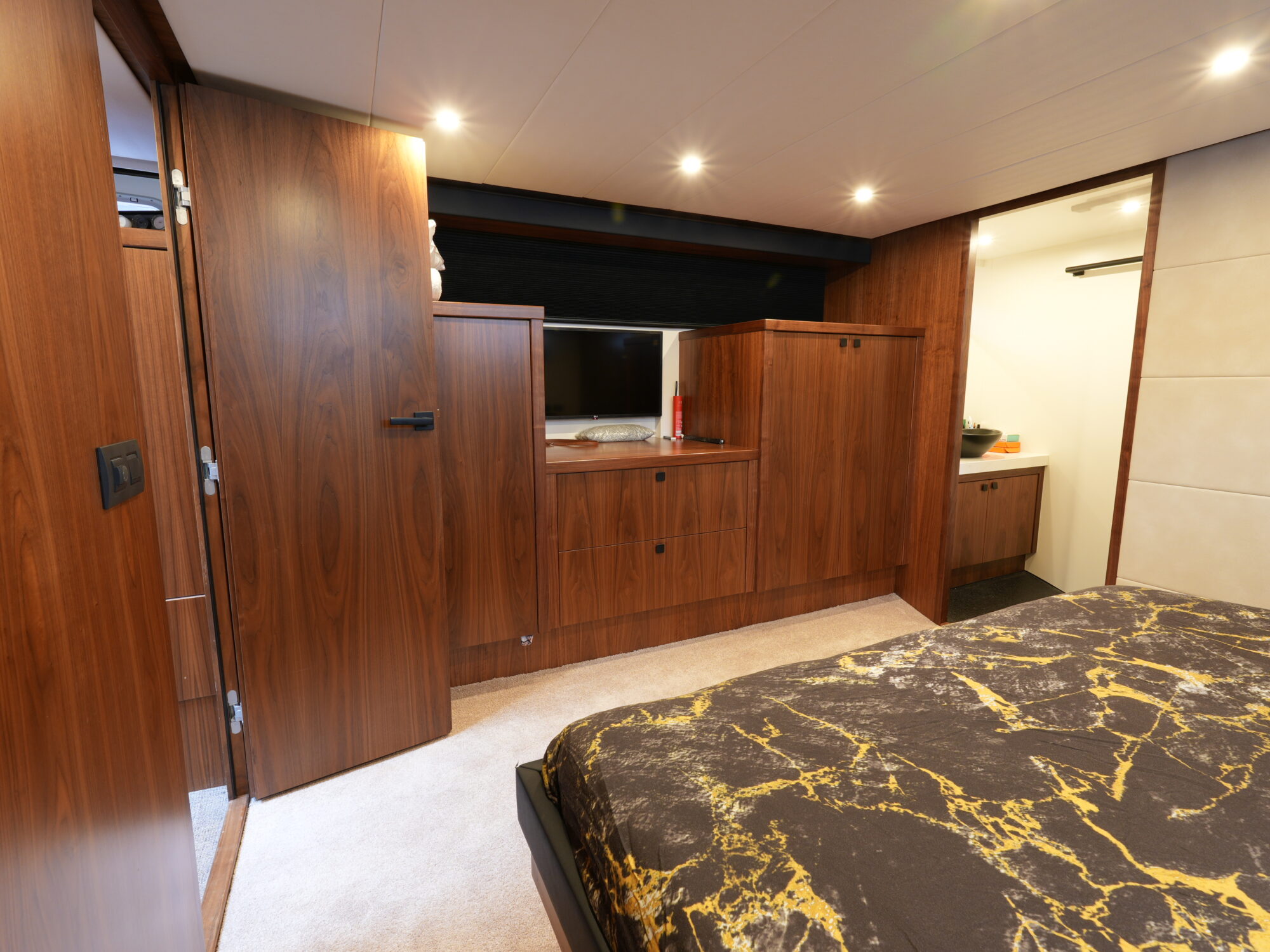 Van den Hoven Executive 15.00 MK II — foto 62 van 70