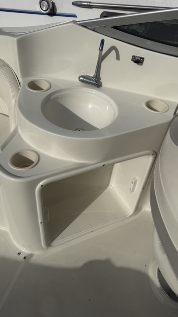 Stingray 240 LR — foto 12 van 22