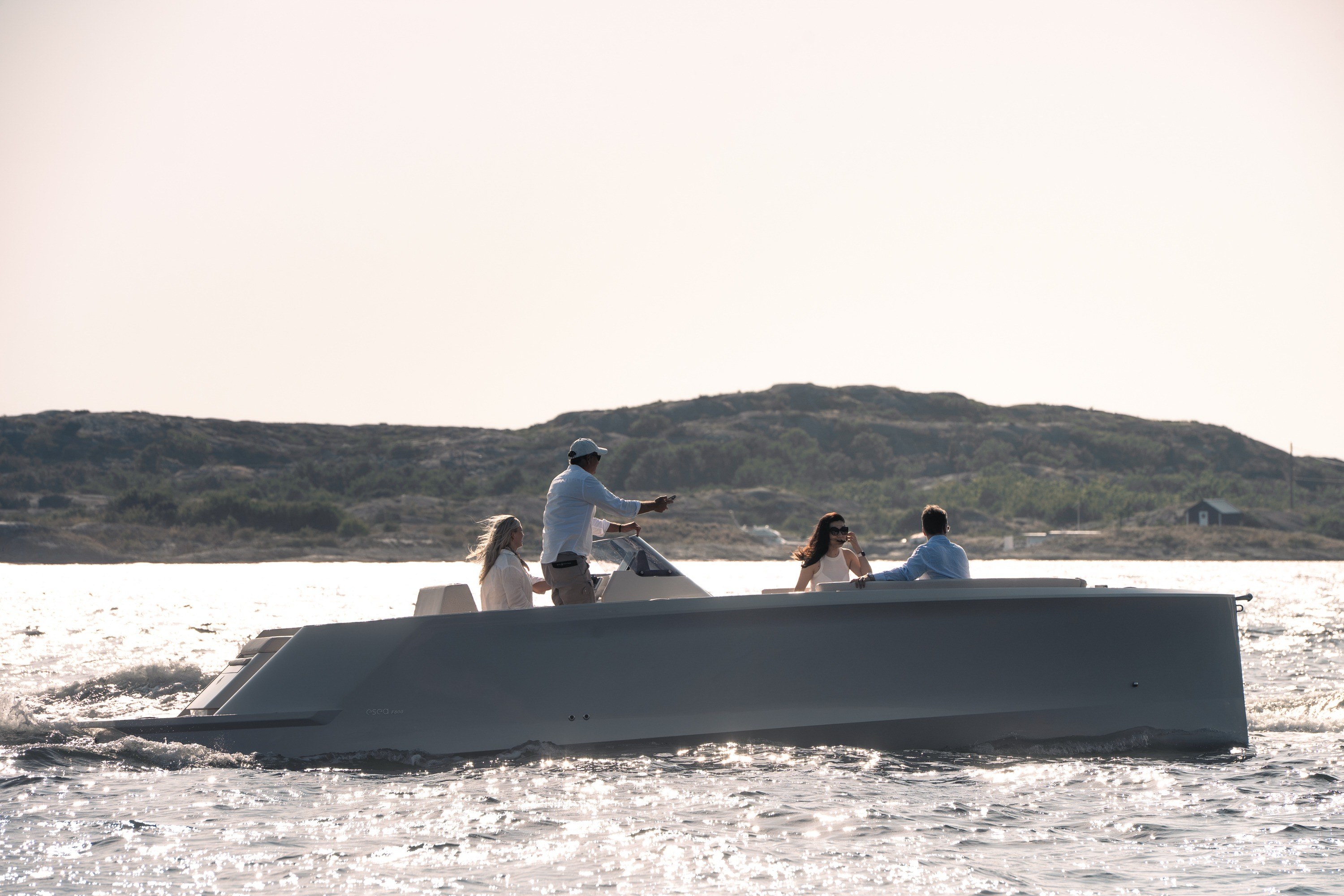 E sea F800 — foto 6 van 35