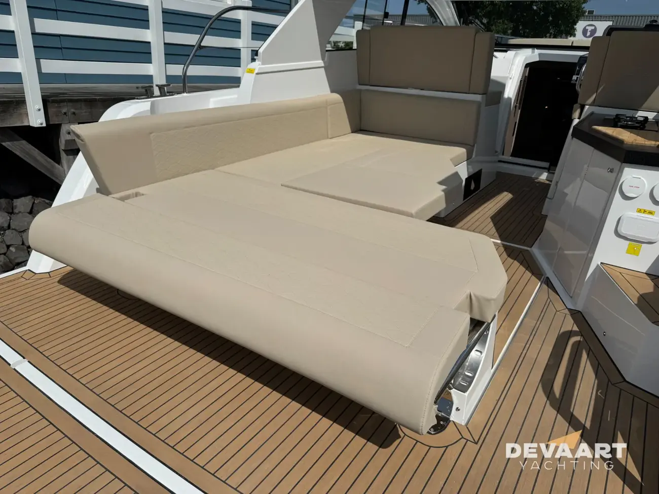 Sealine S335 — foto 27 van 32