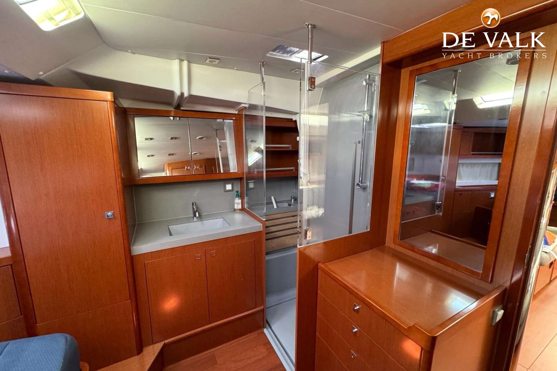 Beneteau Oceanis 55 — foto 32 van 39