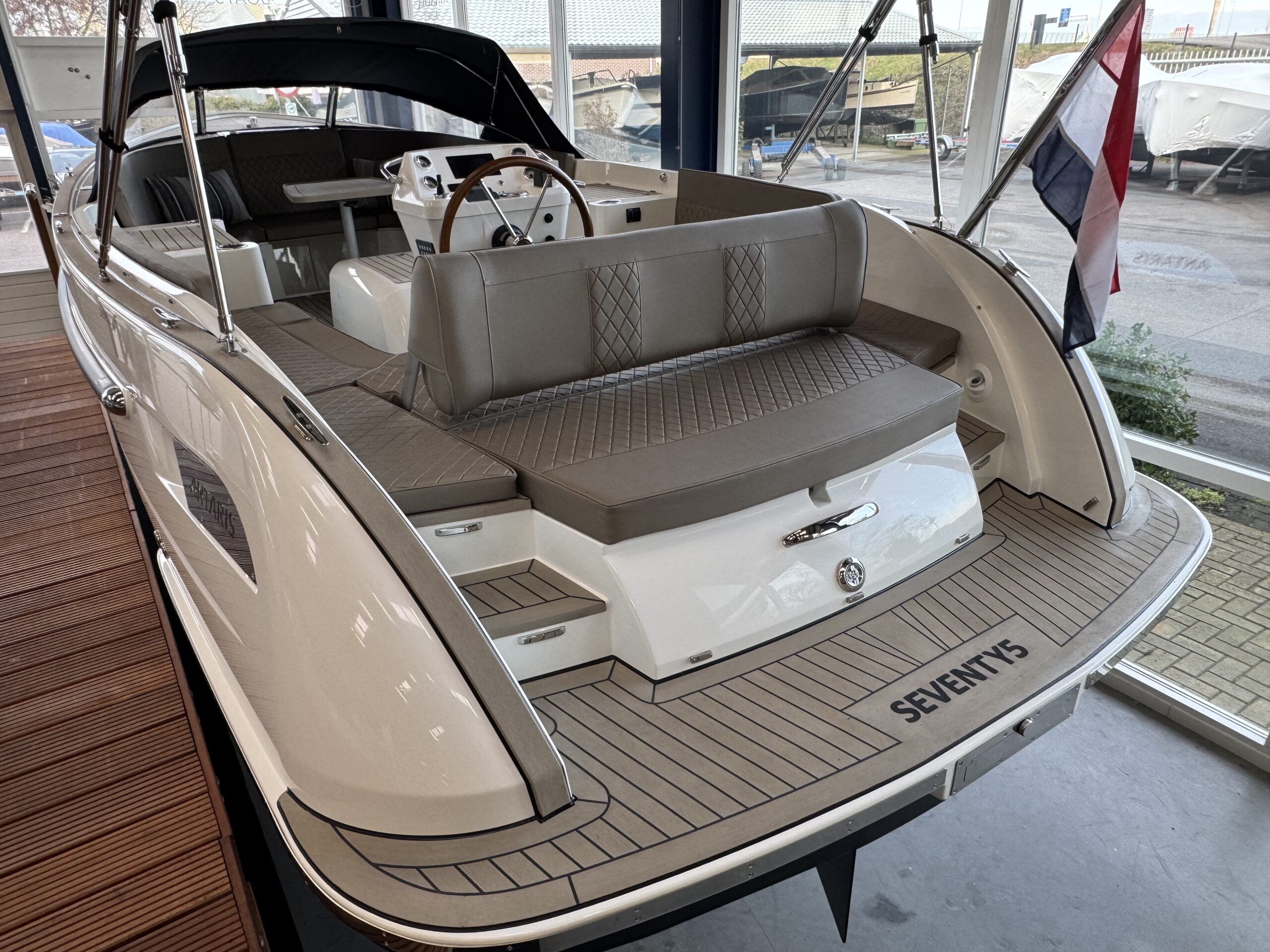 Antaris Seventy5 Hybride (op voorraad) — foto 3 van 16