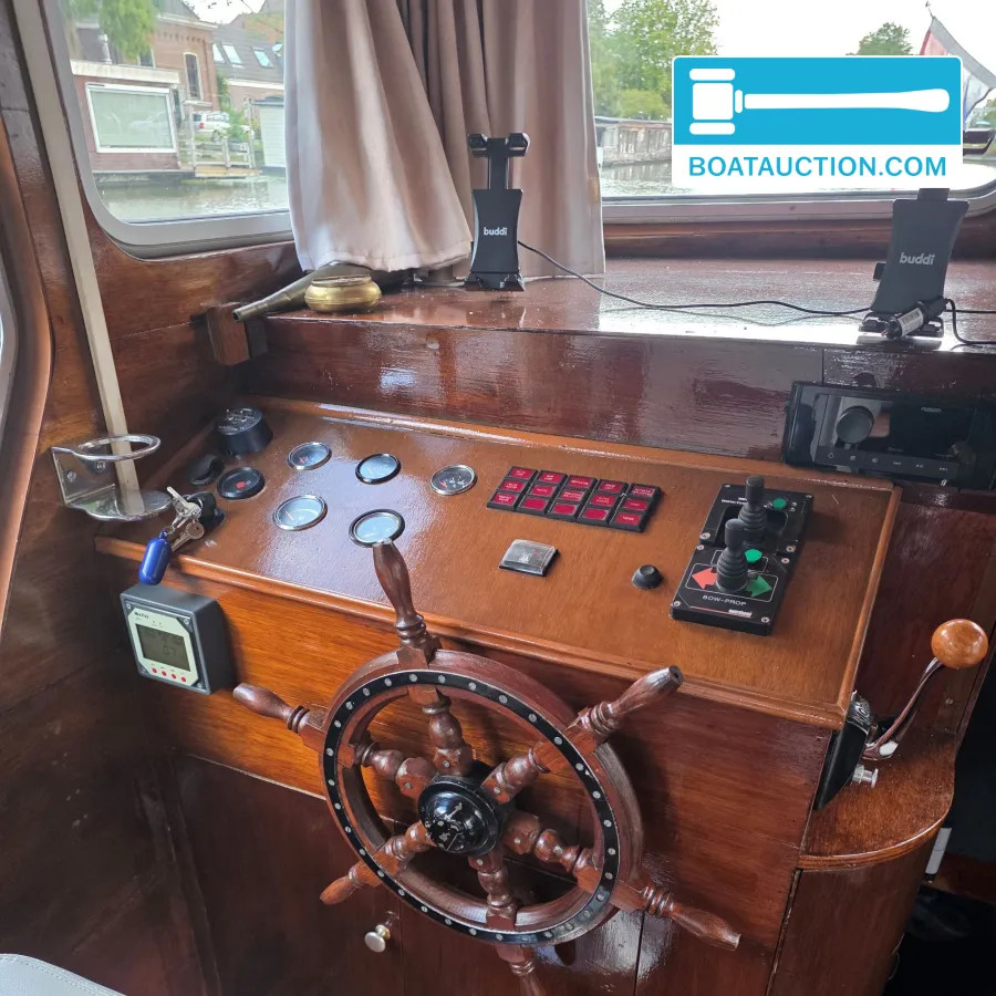 Motorboat 1050 nu in de online veiling. — foto 3 van 16