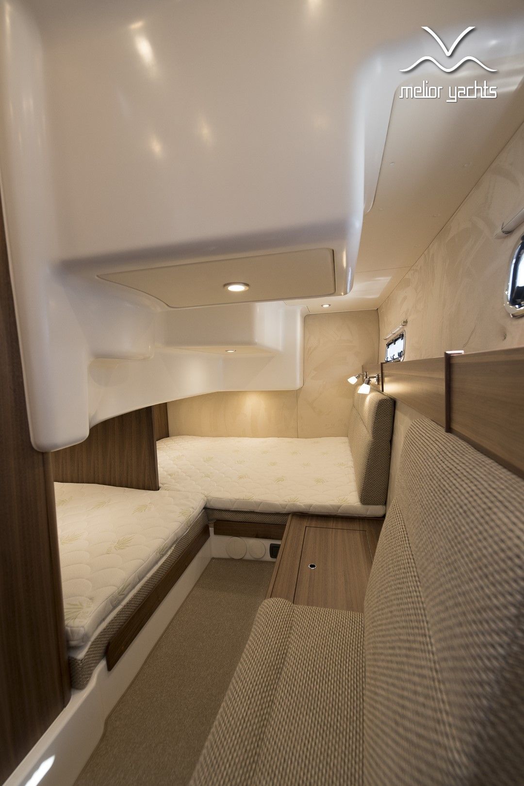Saga 385 - Edition Walnut Interior — foto 28 van 56