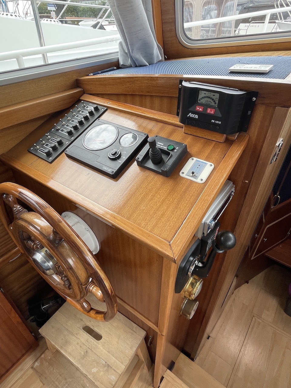 Bully 800 — foto 6 van 19