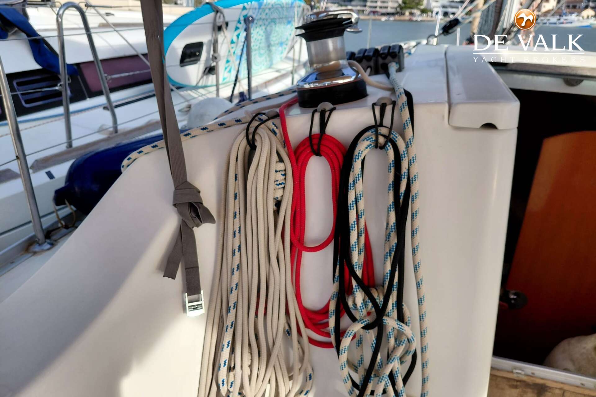 Beneteau Oceanis 323 — foto 14 van 25