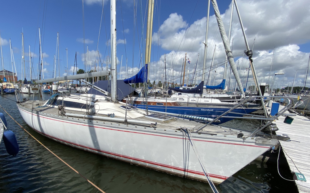 Jeanneau Selection 37 — foto 1 van 23