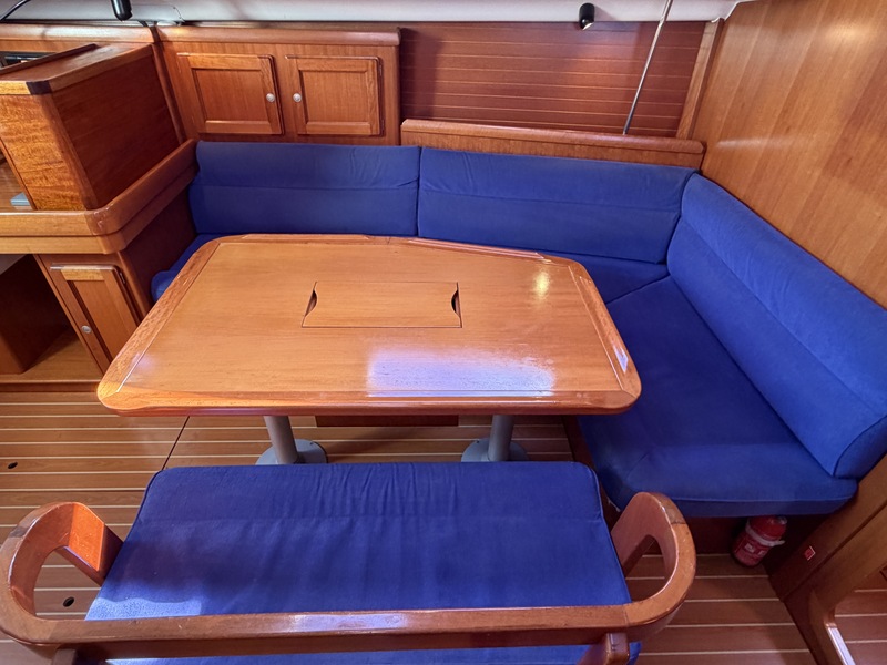 Dufour 36 Classic — foto 12 van 46