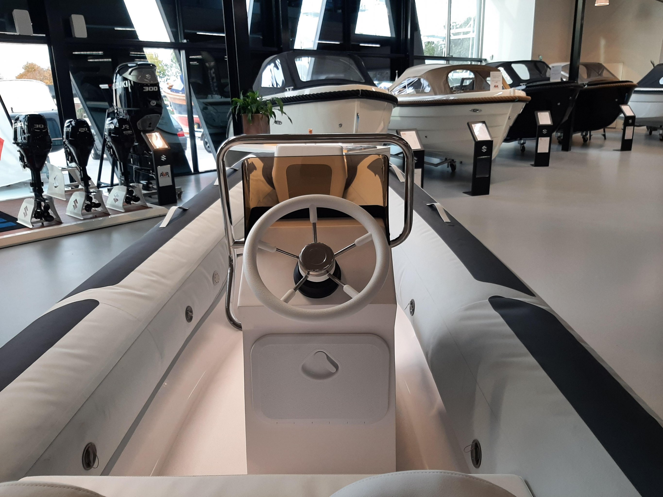 Nimarine MX 450 RIB - Foto 4