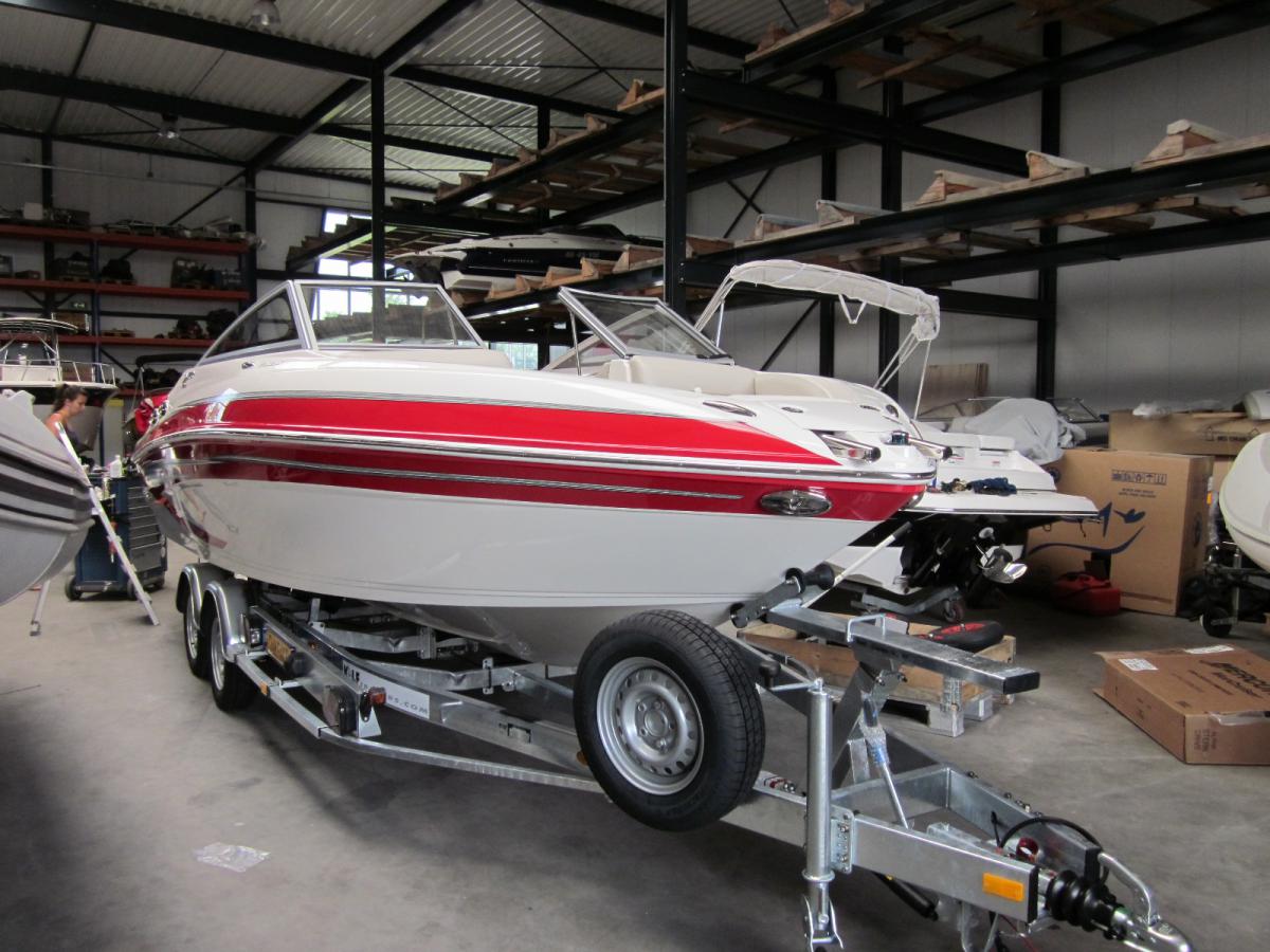 Glastron GLS 215 Bowrider — foto 8 van 10