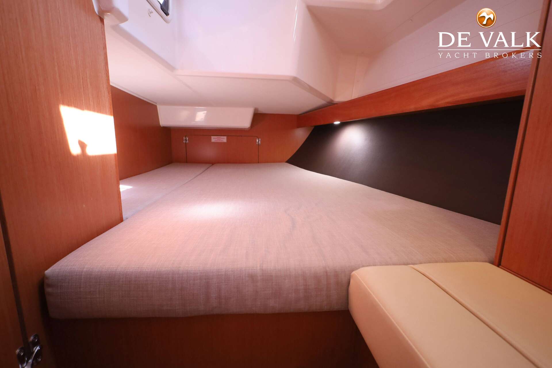 Bavaria Cruiser 37 — foto 31 van 35