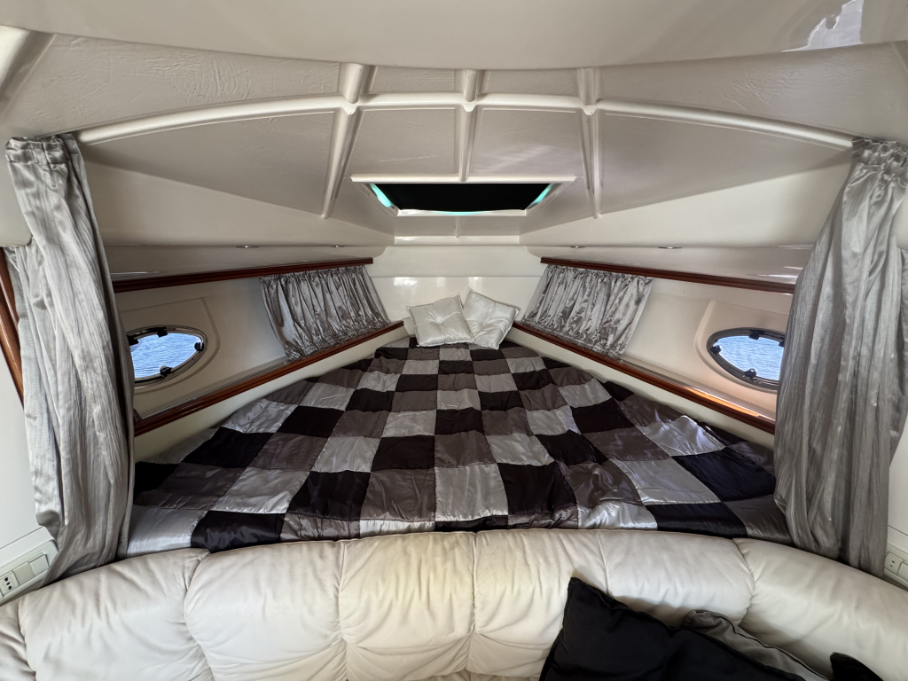 Pershing 37 — foto 17 van 42