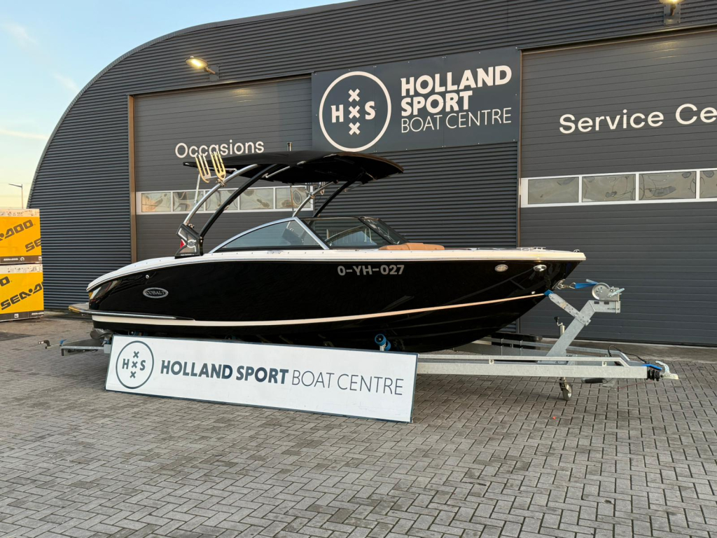 Cobalt CS 22 + Trailer (Gedupliceerd) — foto 2 van 21