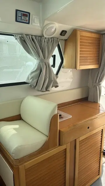 Della Pasqua DC 9 - BluYachting — foto 11 van 12