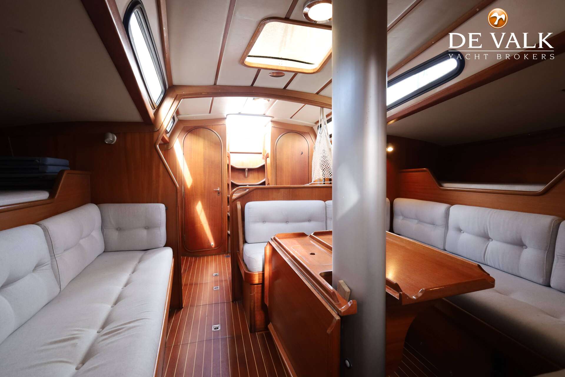 X-Yachts X-402 — foto 35 van 38