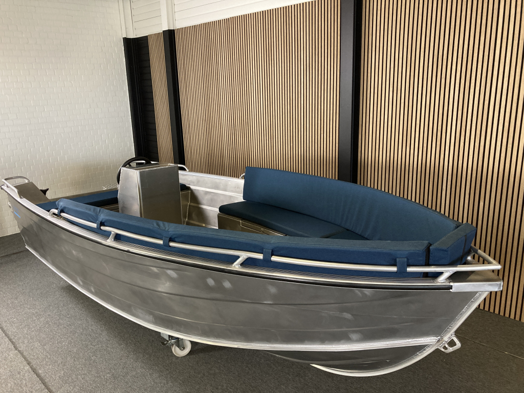 Qwest R450 — foto 6 van 14