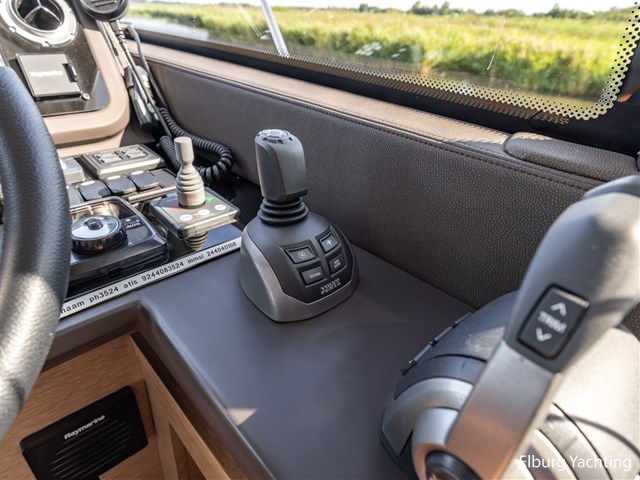Prestige 460 - Flybridge — foto 24 van 88