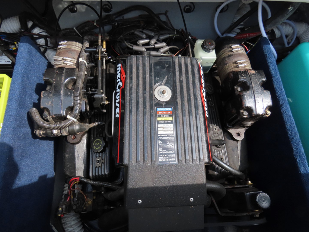 Celebrity 240 CC — foto 15 van 19