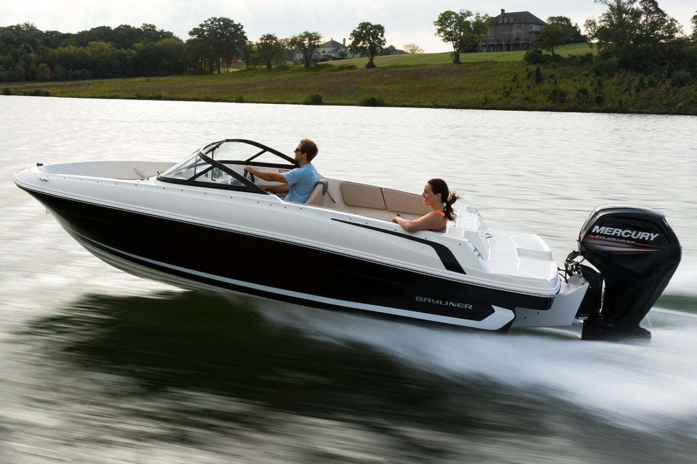 Bayliner VR4 Outboard