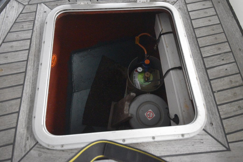 Linssen 380 AC — foto 38 van 47
