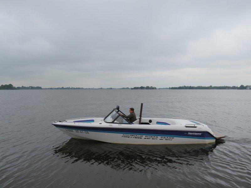 Correct Craft Ski Nautique — foto 2 van 15