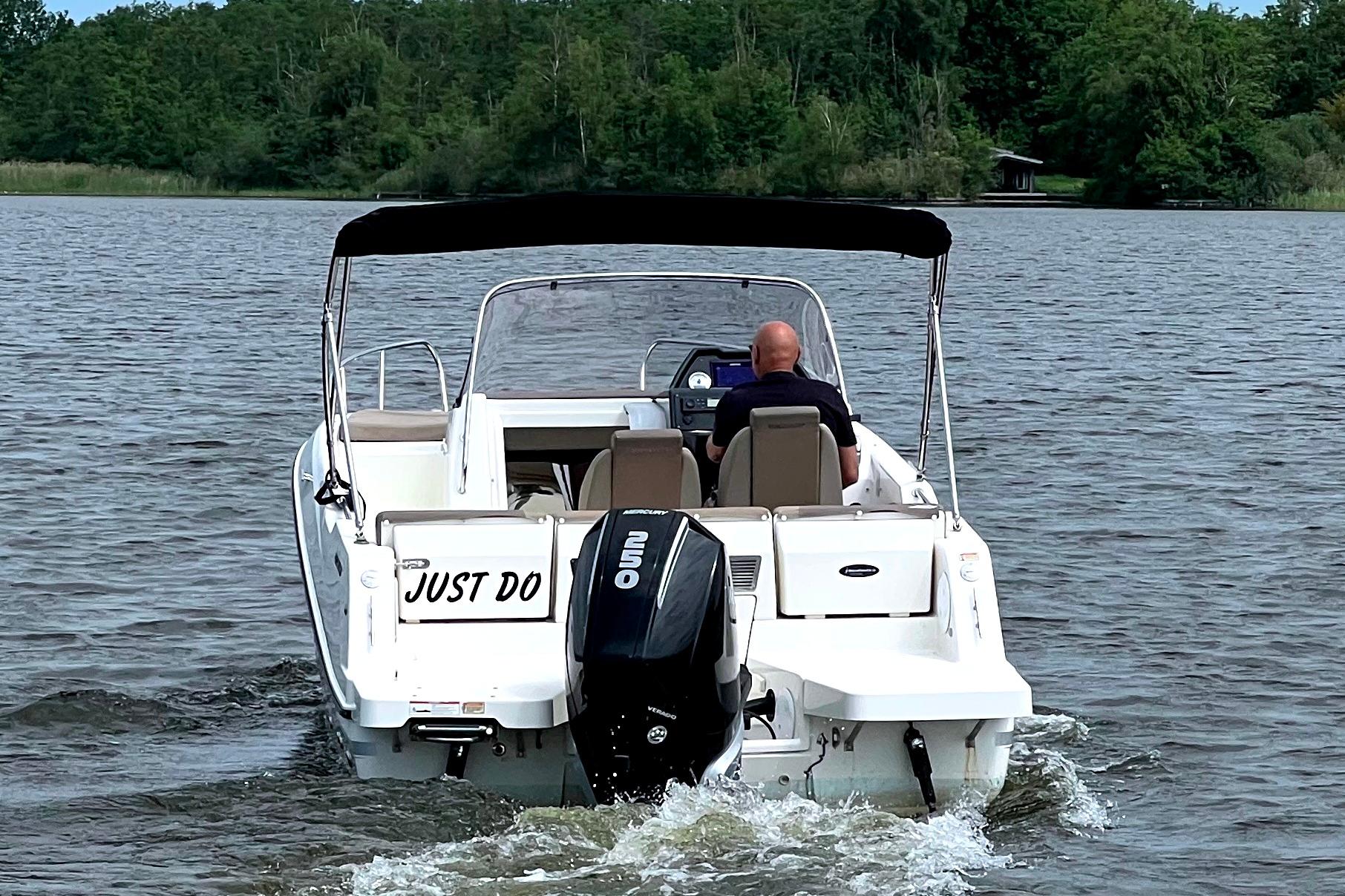 Quicksilver Activ 755 Sundeck — foto 4 van 17
