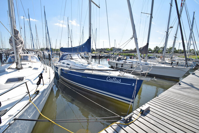 Boot Beneteau Oceanis 393 - Beschikbaar — foto 7 van 12