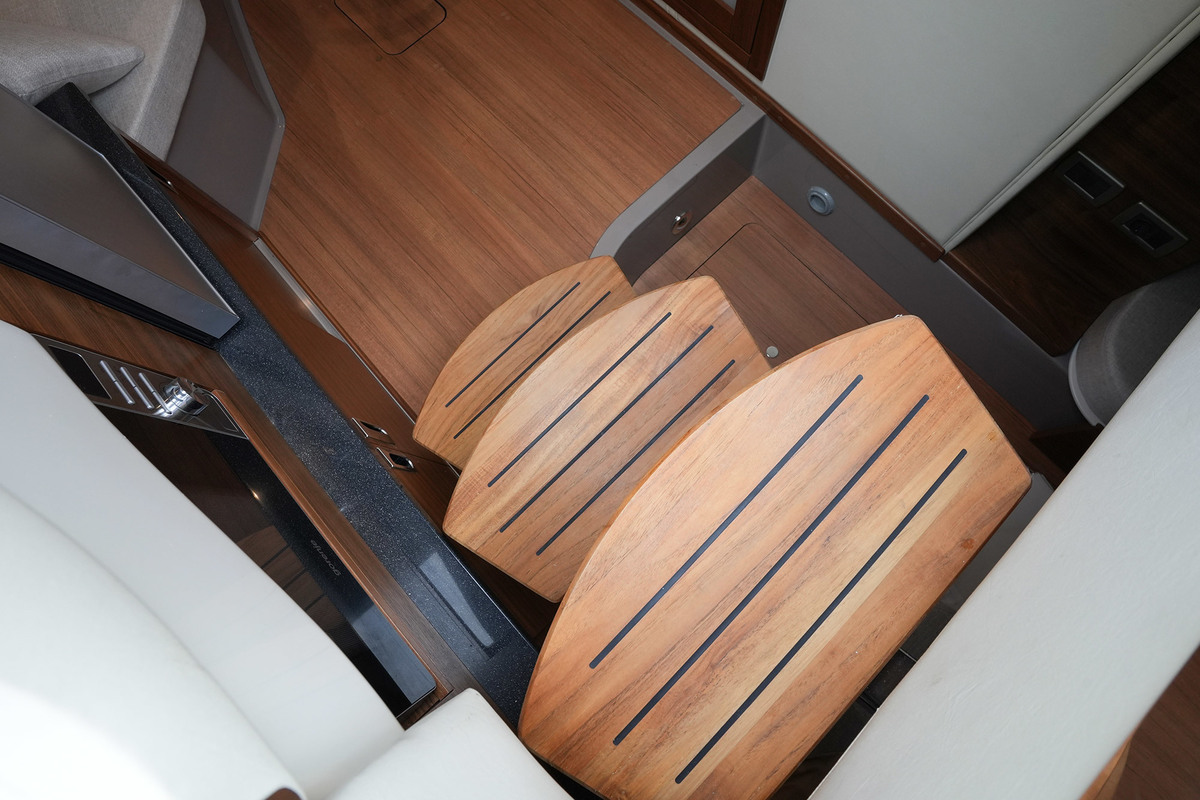 Sea Ray Sundancer 320 — foto 64 van 80