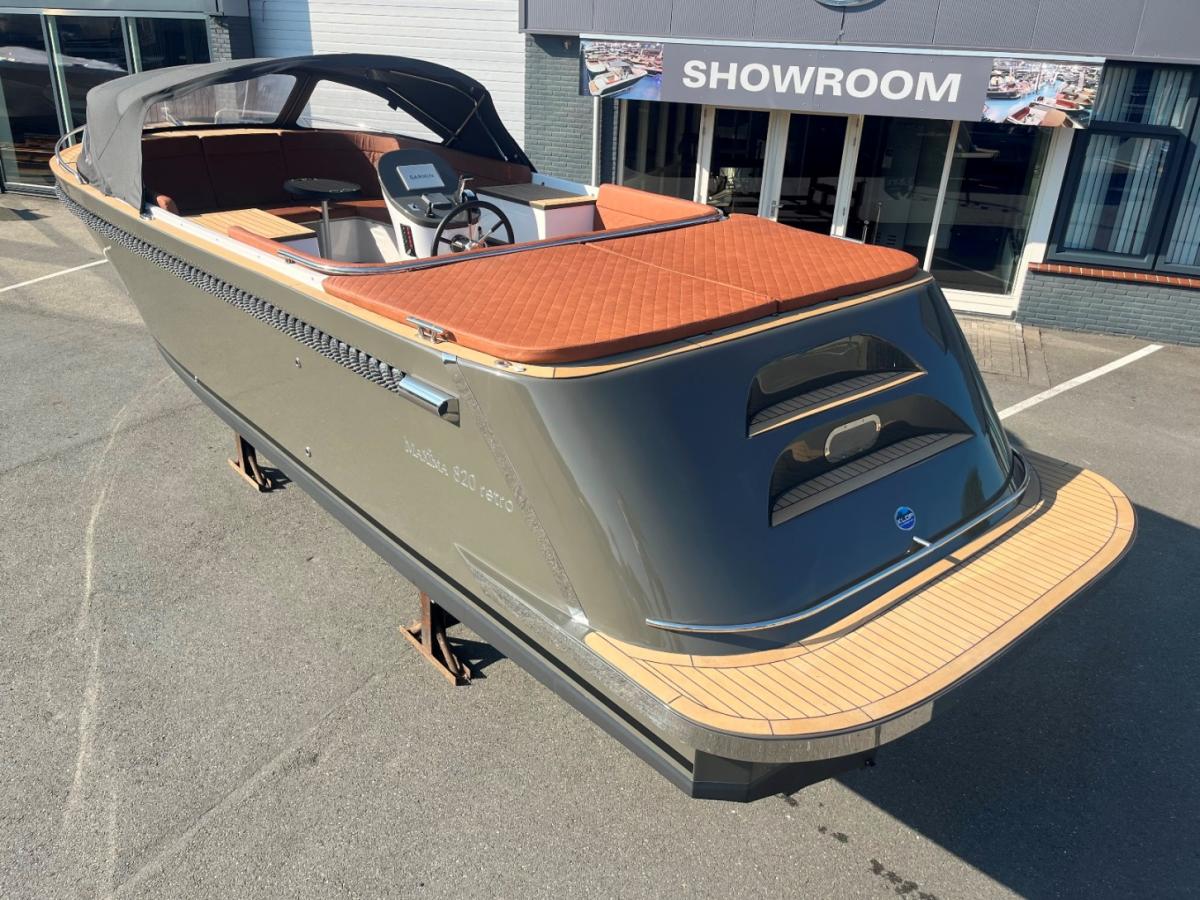 Maxima 820 Retro — foto 4 van 15