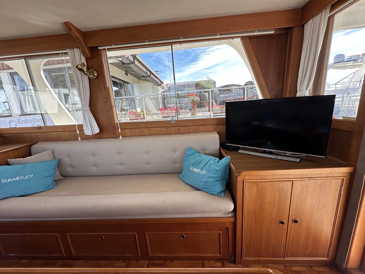 Grand Banks 42 europa — foto 6 van 39