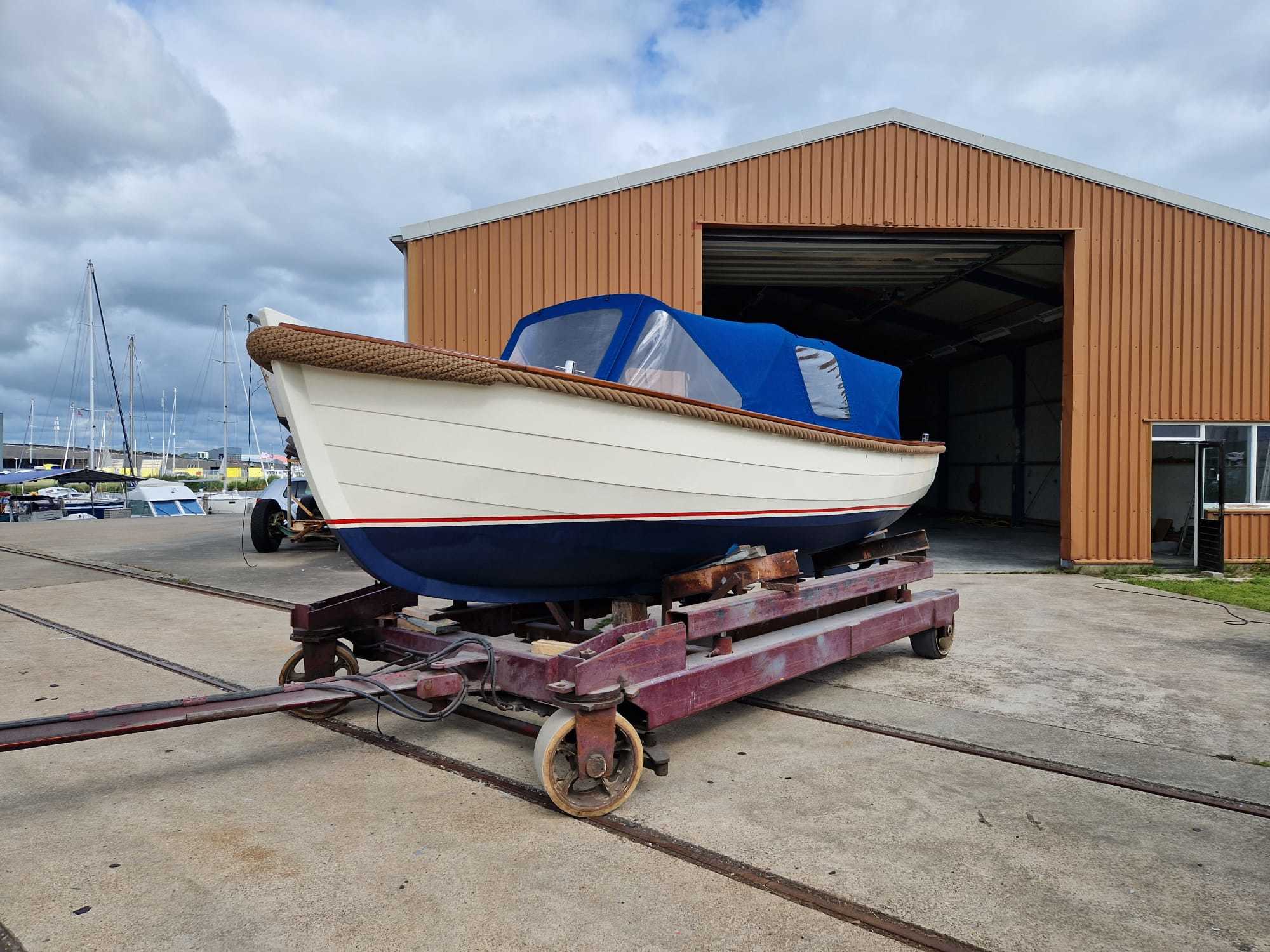 Overnaadse Sloep 750 — foto 2 van 27