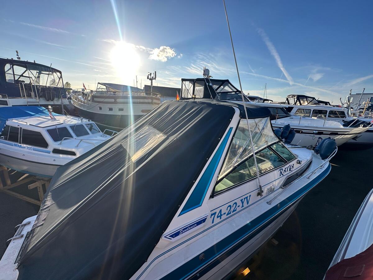 Sea Ray 268 Sundancer — foto 20 van 26