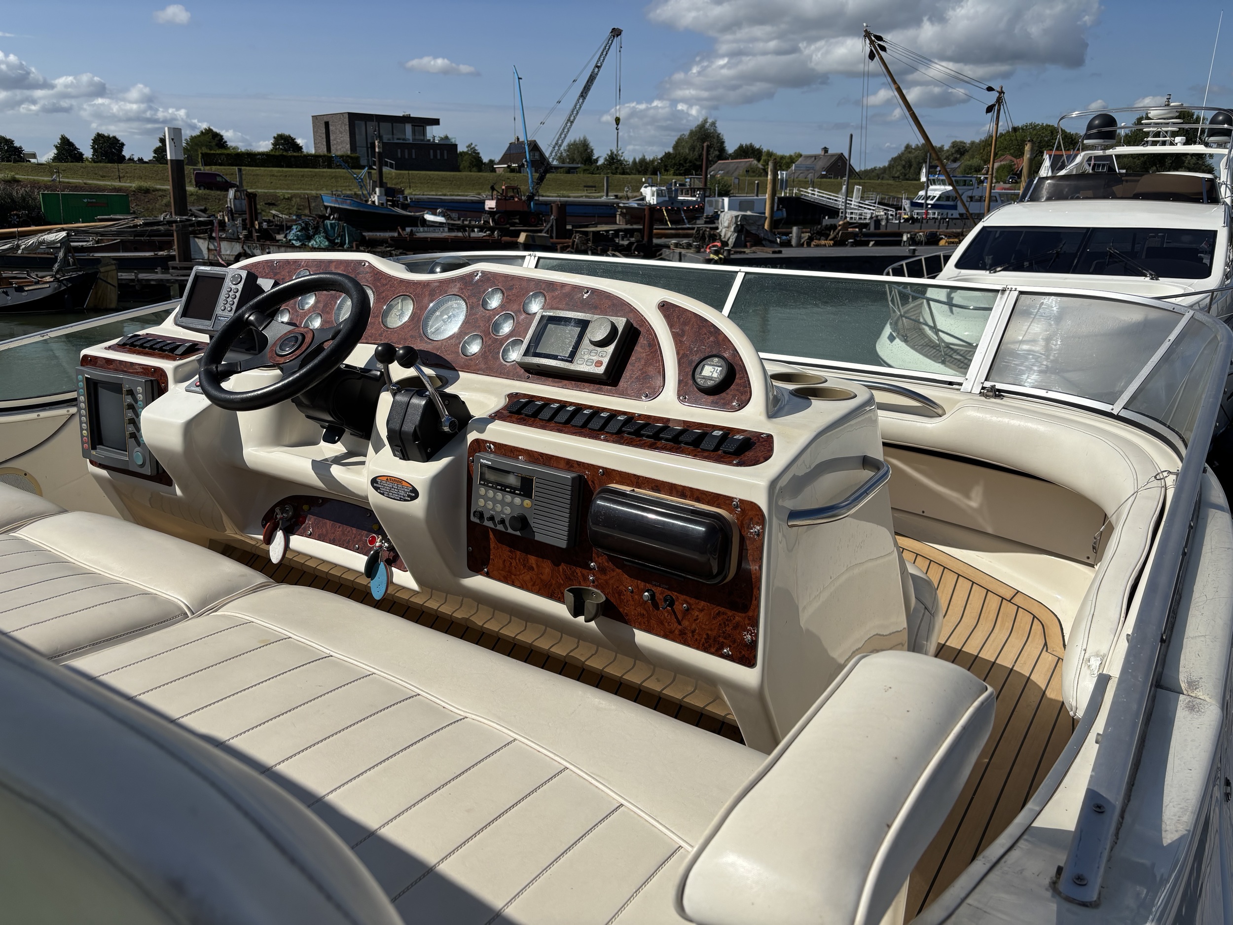 Maxum 4100 SCA — foto 8 van 35