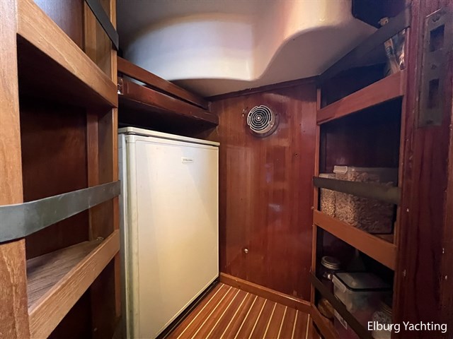 Tayana Trawler  - Pieter Beeldsnijder — foto 40 van 91