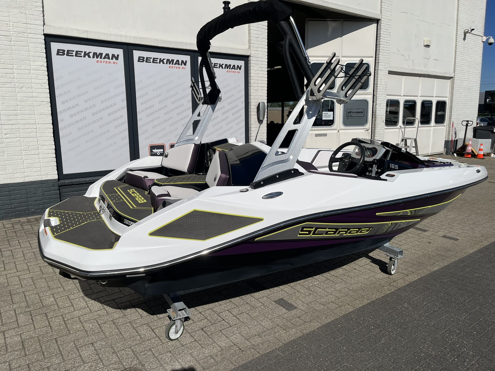Scarab 165 ID Jetboot — foto 3 van 26